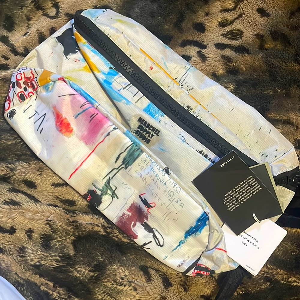 Herschel Basquiat Limited Series Hip Pack cross body NWT